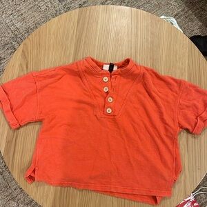 Peach crop button tee